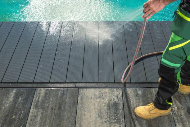 Best Sidewalk Pressure Washing  in Hillsdale, MI